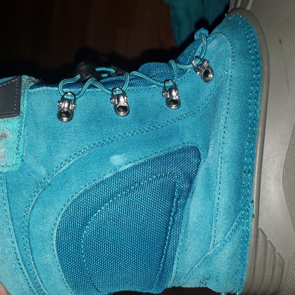 EUC Lands End winter boots! Blue/gray size 7 women's - Picture 3 of 5